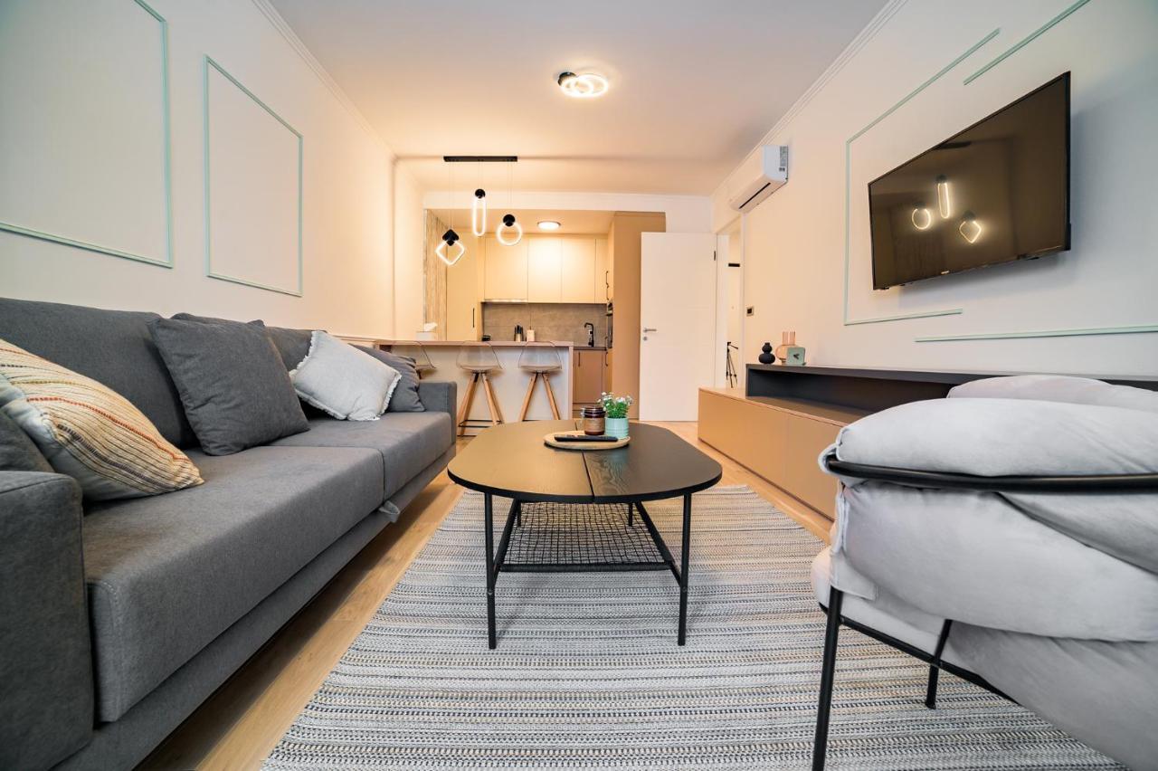 Apartman Epilux Тузла Екстериор снимка