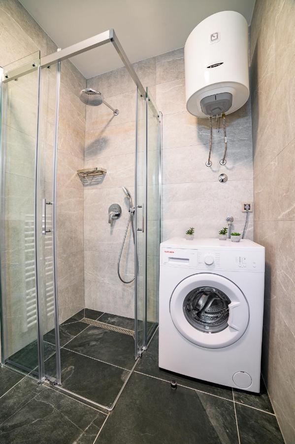 Apartman Epilux Тузла Екстериор снимка